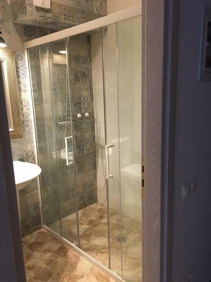 Mediterranean Sandy Beach Apartment 托隆 外观 照片